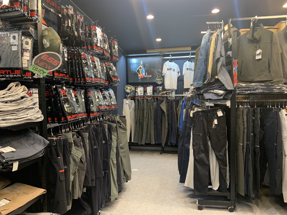 こだわりのデザインが人気のバートルコーナー